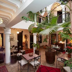 Riad Des Trois Palais **